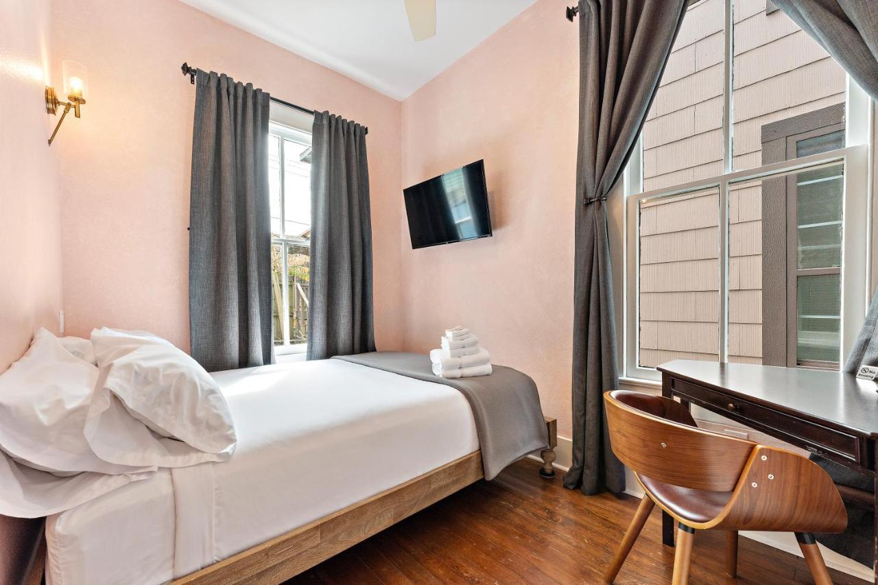 Domum De Vence Hotel Galveston Ngoại thất bức ảnh